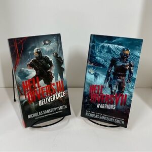 Lot of Two (2) Hell Divers MM PB Nicholas Sansbury Smith Deliverance & Warriors